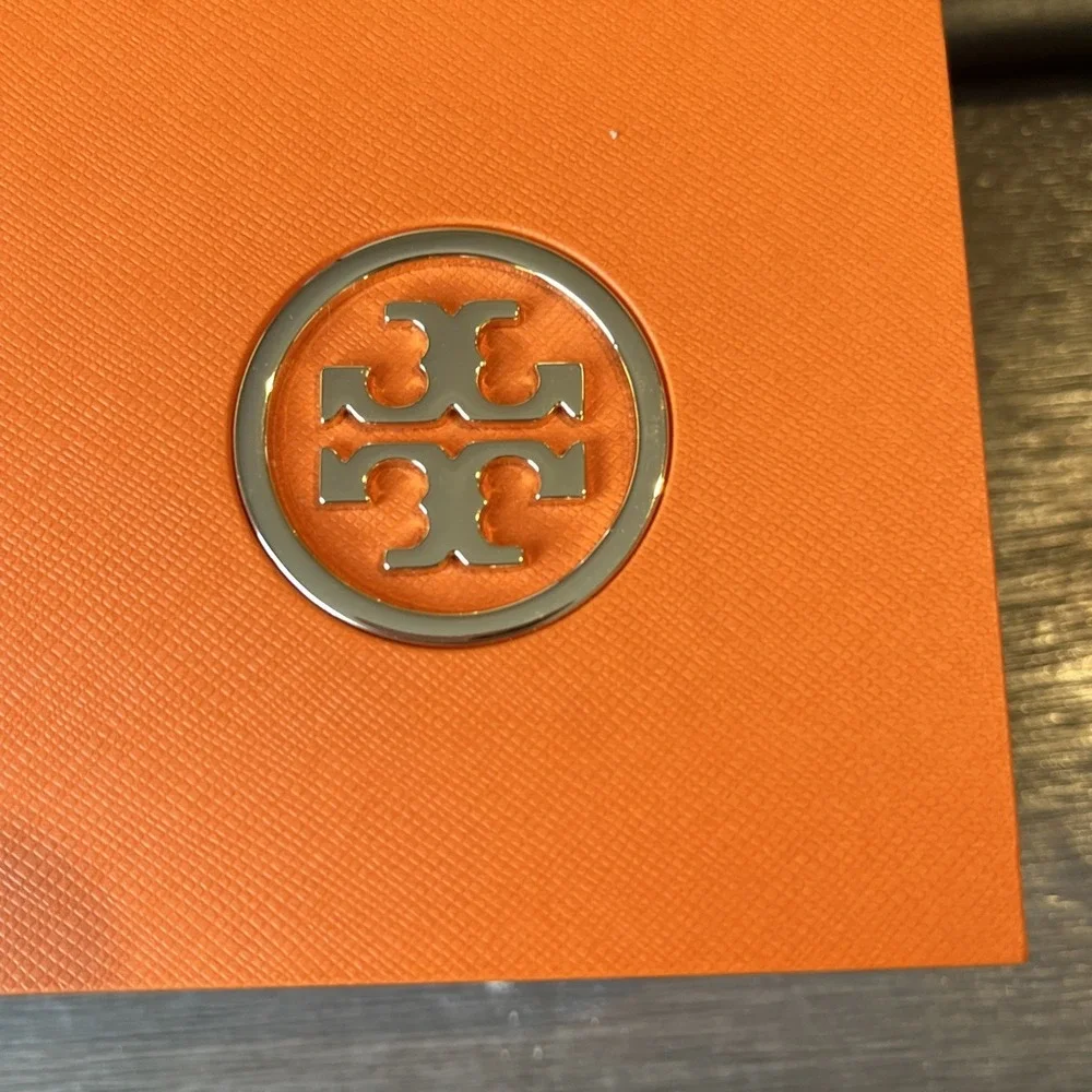 Tory Burch Women's Swiss Collins Watch With Box